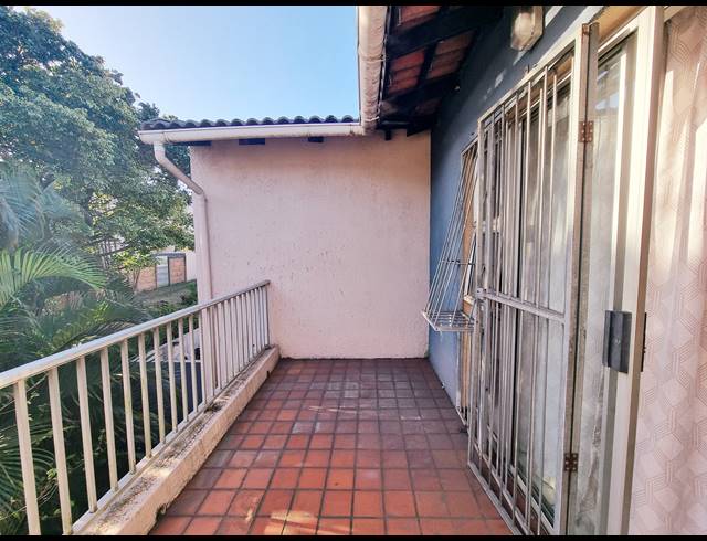 3 BEDROOM APARTMENT FOR SALE IN ARBORETUM